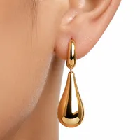 Brinco Gota Pendente Dourado - imagem 2