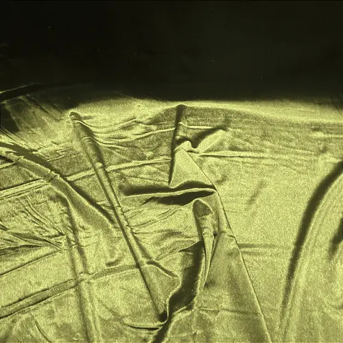 Tecido Veludo Cristal com Elastano - Verde Musgo - 1,50m de Largura | Brilho Intenso e Ajuste Perfeito