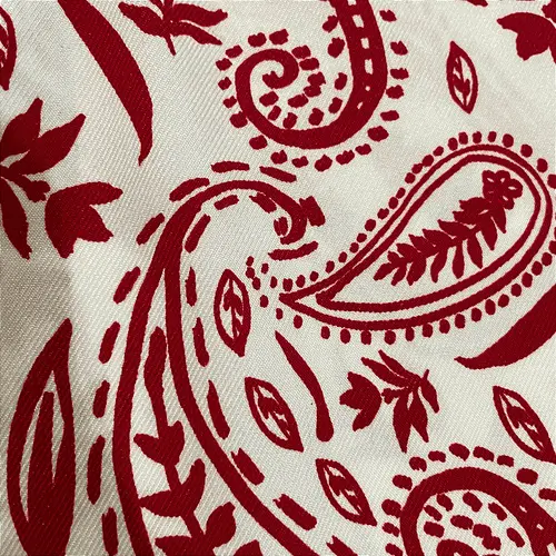 Tecido Crepe Sarjado Estampado - Cashmere Vermelho - 1,50m de Largura | Textura Diagonal e Não Amassa