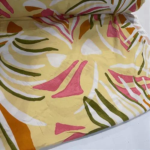 Tecido Viscose Estampada - Samambaia Amarelo - 1,47m de Largura | Leveza, Frescor e Caimento Fluido
