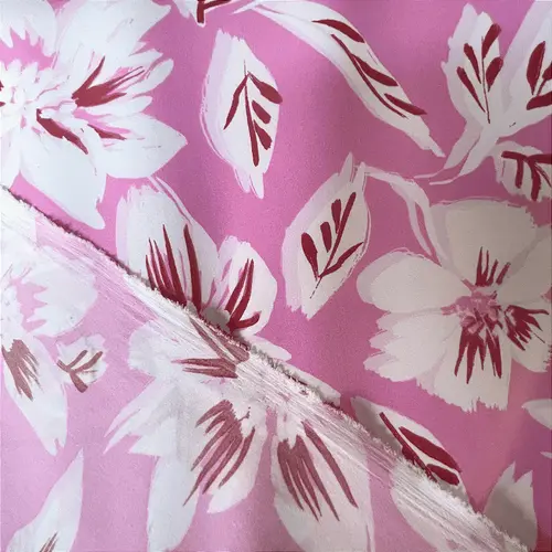 Crepe Estampado Havana - Floral Branco Fundo Rosa - 1,50m de Largura