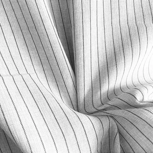 Linho Risca de Giz - Branco - 1,50m de Largura