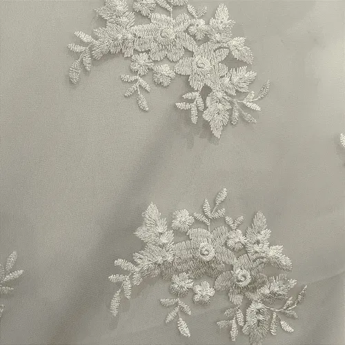 Renda Tule Bordado - Floral  Off White - 1,40m de Largura