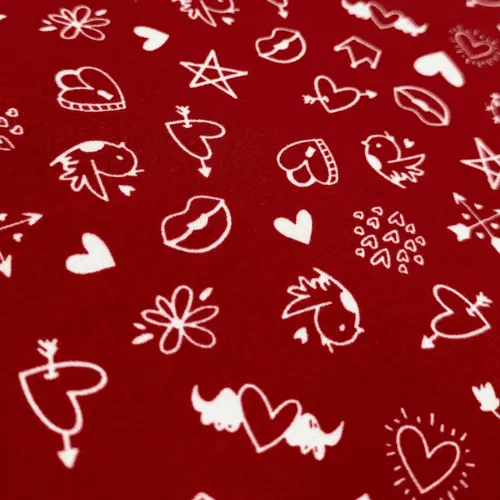 Malha Suede Pijama - Coração Amor Fundo Vermelho - 1,60m de Largura