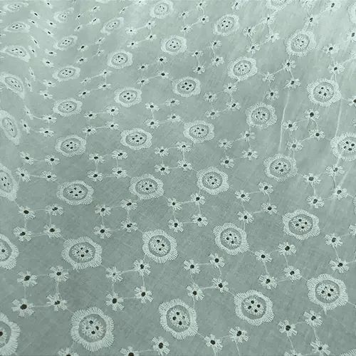 Laise Bordado 100% Algodão - Geométrica Verde Claro - 1,40m de Largura