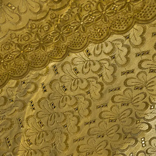 Laise Bordado Austríaco - Borboleta Floral Dourado - 1,30m de Largura