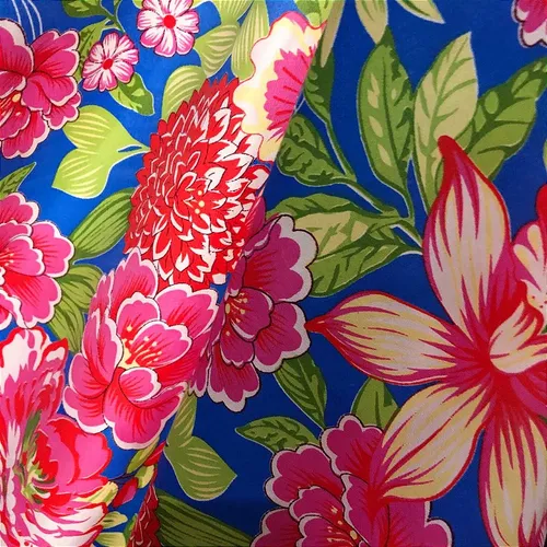 Tecido Chita Poliéster - Ramagem Floral Rosa Fundo Azul - 1,50m de Largura