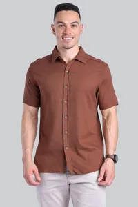 Camisa Viscolinho Manga Curta Marrom | Traje Urbano - imagem 1