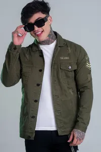 Jaqueta Jeans Verde Militar Slim Fit Bordada | Traje Urbano - imagem 1