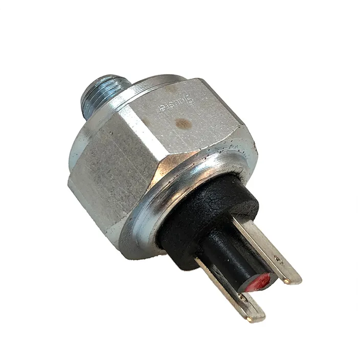 5108180 / Sensor Elétrico de Pressão Aplicável Case New Holland