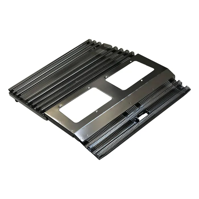 83118400 / Grade Frontal Do Radiador Trator Valmet