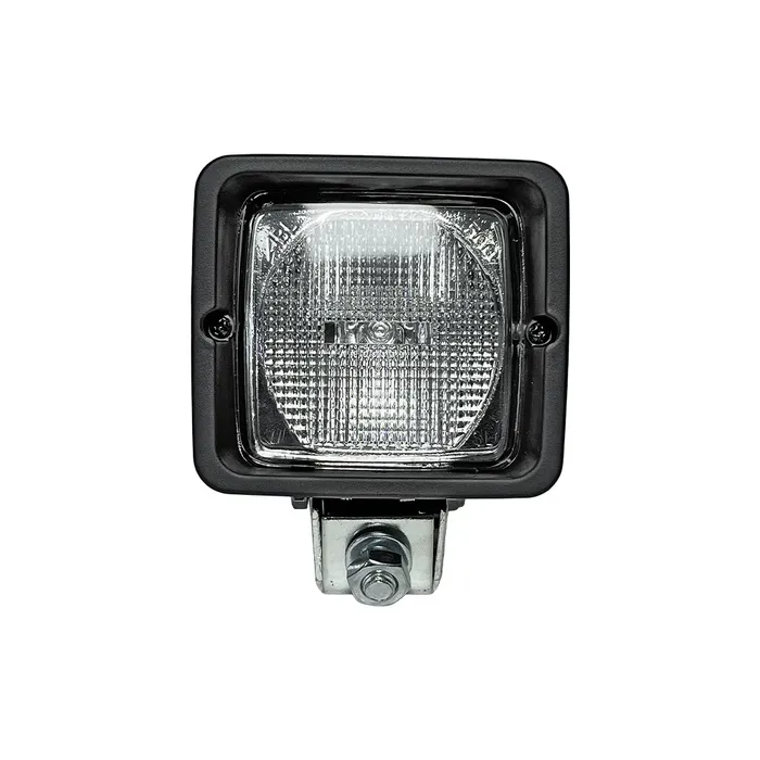 11170010 / Farol Quadrado Volvo