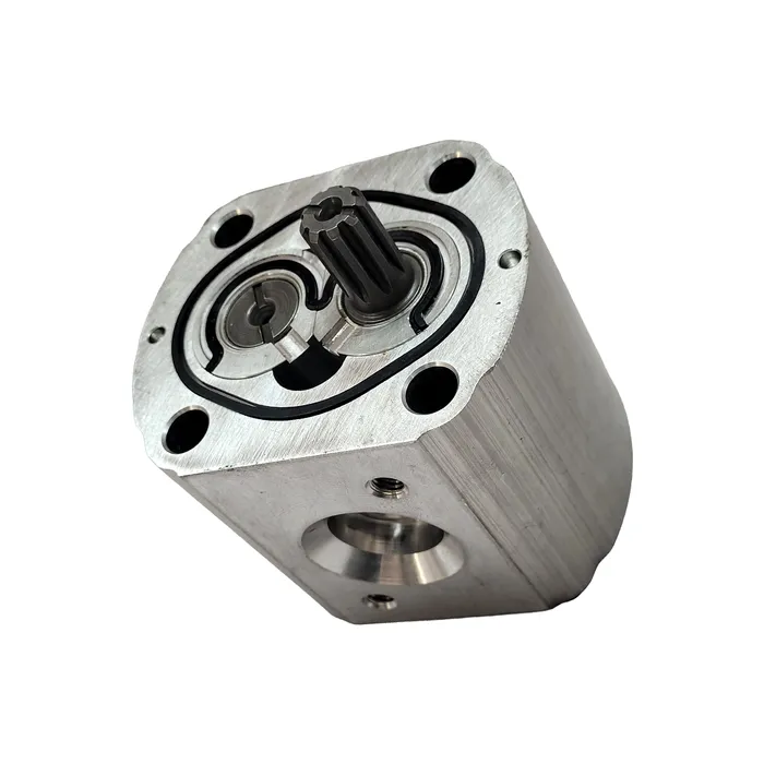 82031027 / Bomba Hidráulica Aplicável Trator Case/New Holland