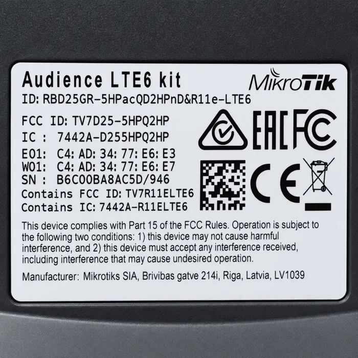 Roteador MikroTik Audience LTE6 Wi-Fi Mesh Tri-Band 4G LTE Gigabit