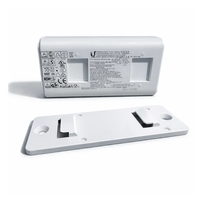 Fonte PoE Ubiquiti 24V 0.5A 12W POE-24-12W-WH-BR Injetor PoE Padrão Brasil Compatível airGateway