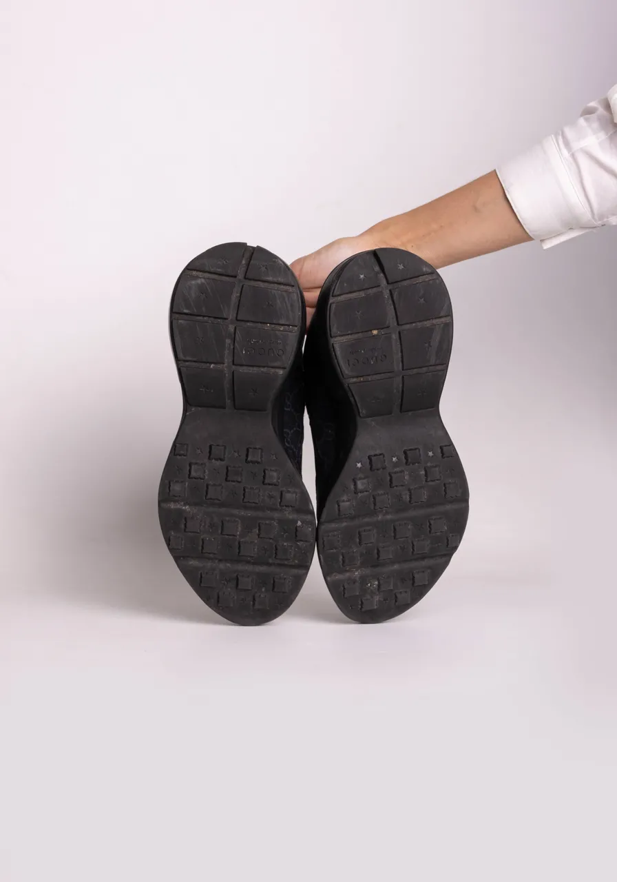 Tênis Gucci Rhyton GG 
