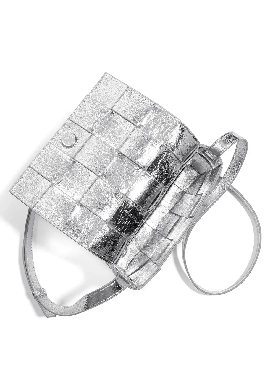 Bottega Veneta Cassete 