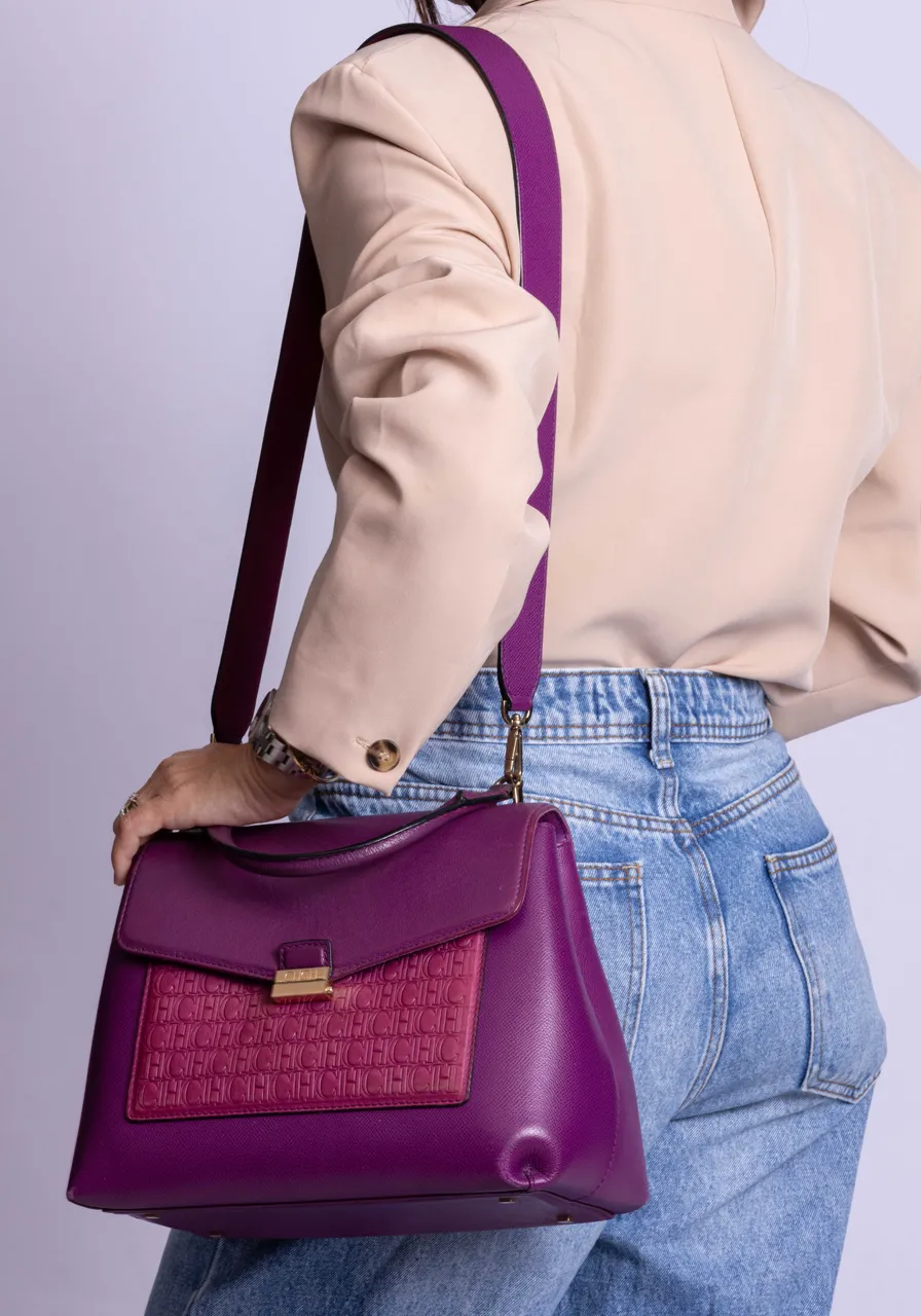 Carolina Herrera Pushlock