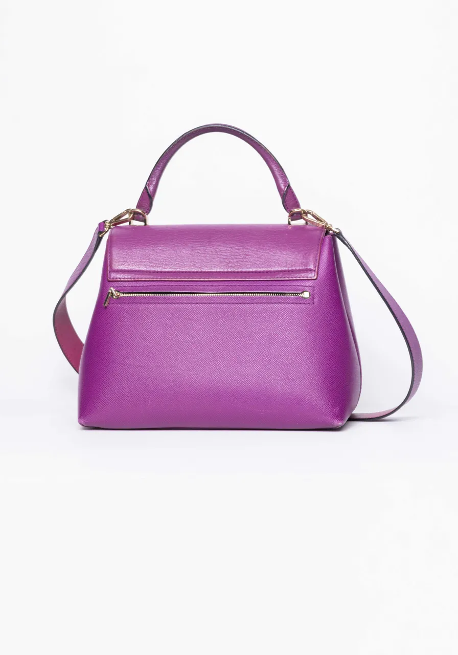 Carolina Herrera Pushlock