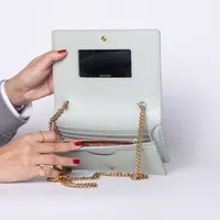 Gucci Script  - imagem 8