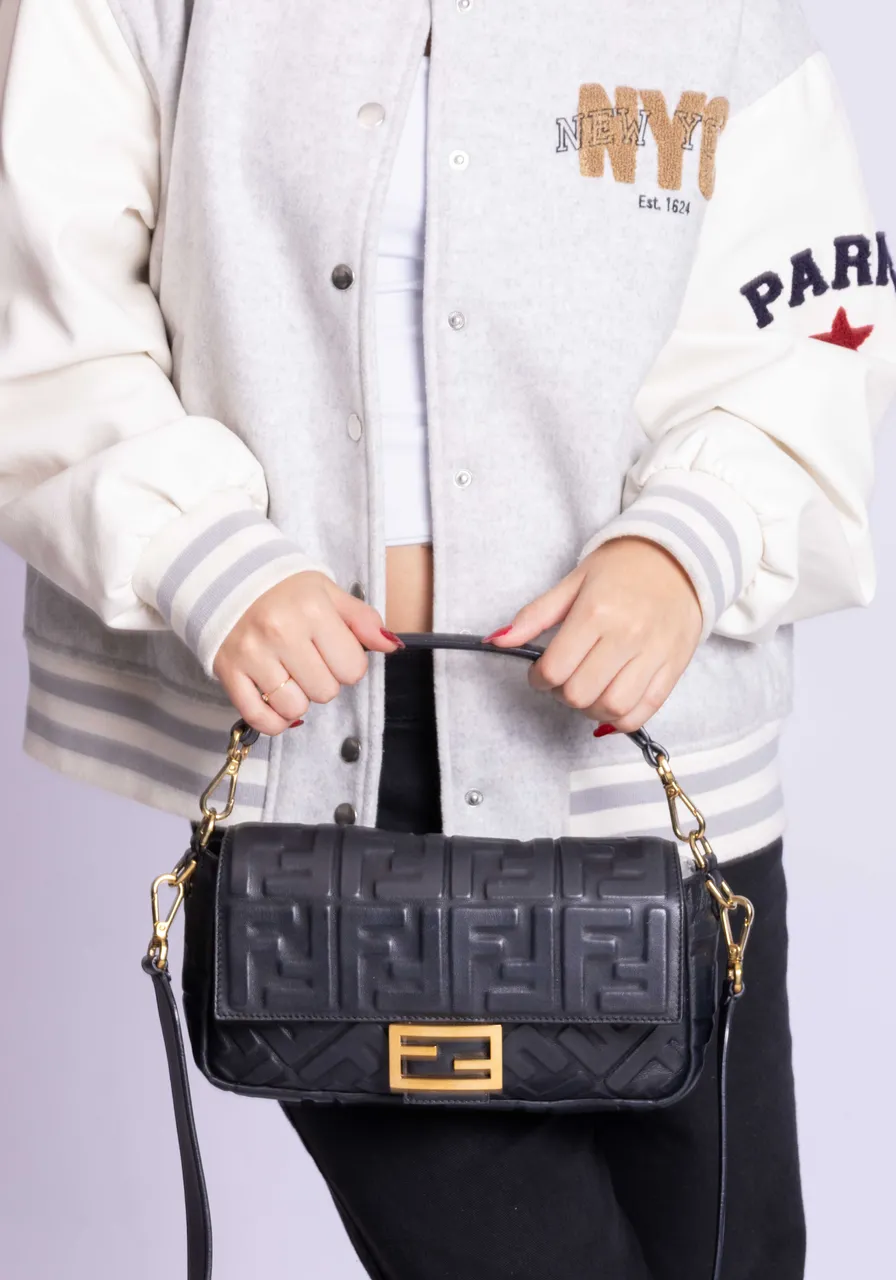 Fendi Baguette 