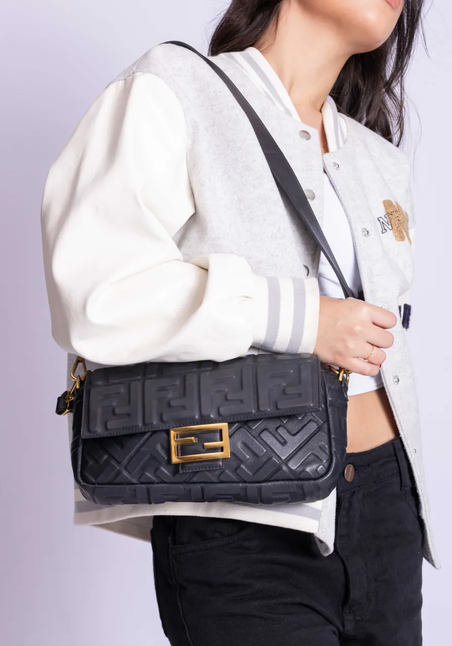 Fendi Baguette 