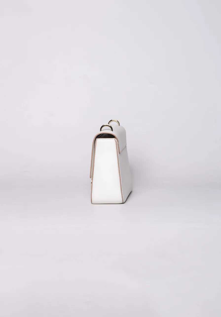 Carolina Herrera Initials Insignia 