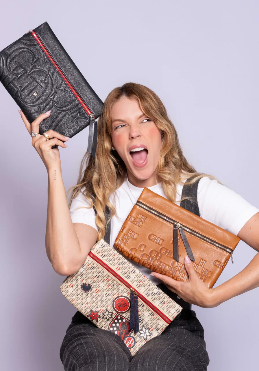Carolina Herrera Clutch Caramelo 