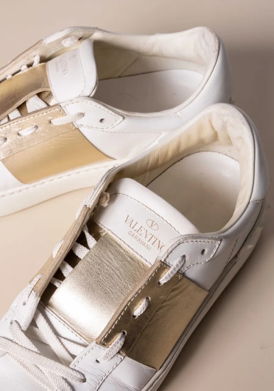 Tênis Valentino Garavani Rockstud 