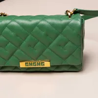 Carolina Herrera verajdnamdkamkdmakd - imagem 2