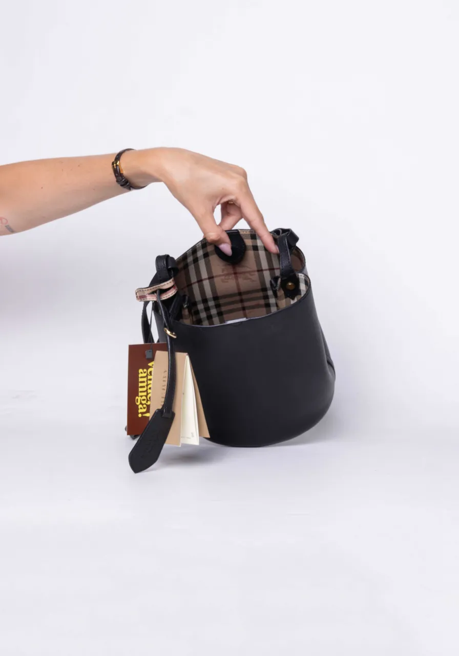 Buyberry Bucket 