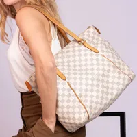 Louis Vuitton Totally MM - imagem 2