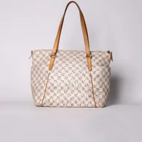 Louis Vuitton Totally MM - imagem 5