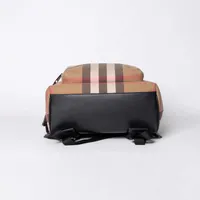 Mochila Burberry  - imagem 7