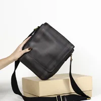 Burberry Greenford Crossbody Bag Smoked Check Coated Canvas - imagem 3