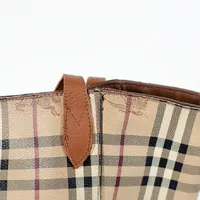 Burberry Haymarket Check Tote - imagem 3
