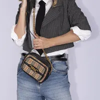 Burberry Knight Check Camera Bag  - imagem 3