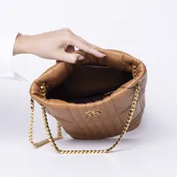 Burberry Lola Bucket  - imagem 9