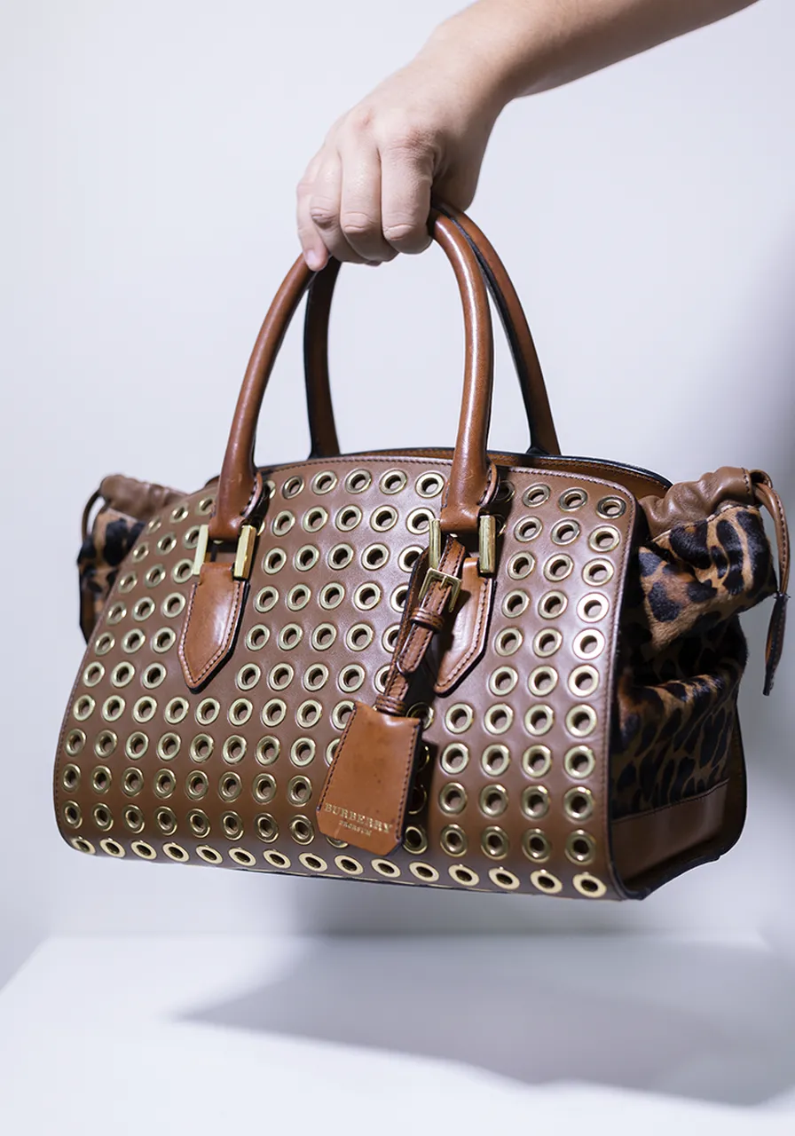 Burberry Coleção Especial  Trench Kisses