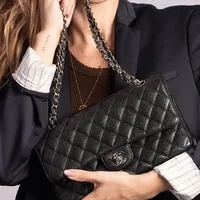 Chanel Classica Média Double Flap - imagem 3