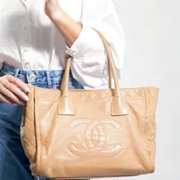 Chanel Tote Quilted - imagem 2