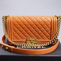 Chanel Boy Medium - imagem 3