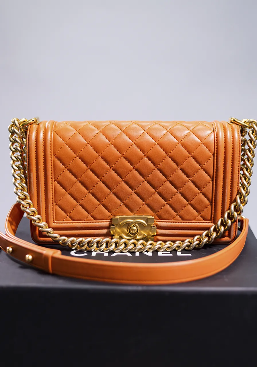 Chanel Boy Medium
