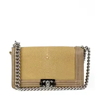 Chanel Boy Medium Flap Bag Stingray  - imagem 1