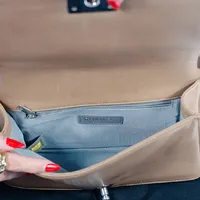 Chanel Boy Medium Flap Bag Stingray  - imagem 10