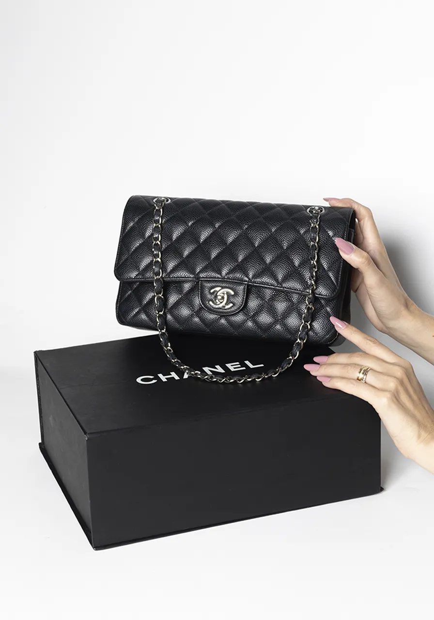 Chanel Classica Média Double Flap