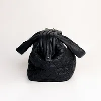 Chanel Cocoon Zipped Tote  - imagem 6