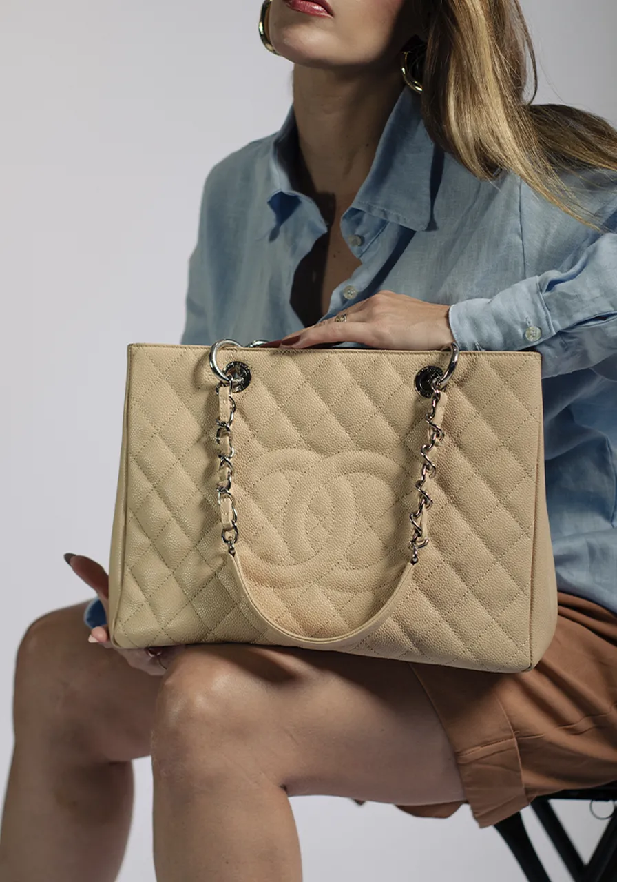 Chanel Shopper 