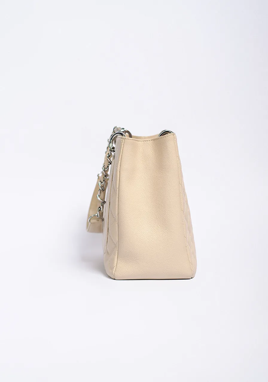 Chanel Shopper 