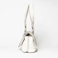 Chloé Saskia  - imagem 7